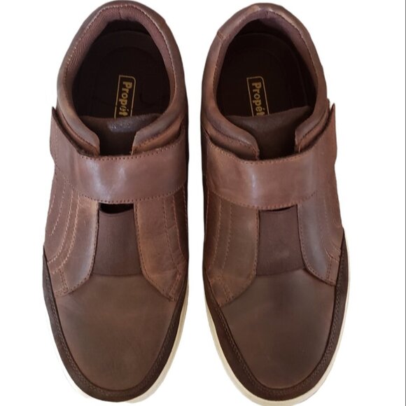 Propet Shoes - Picture 1 of 9